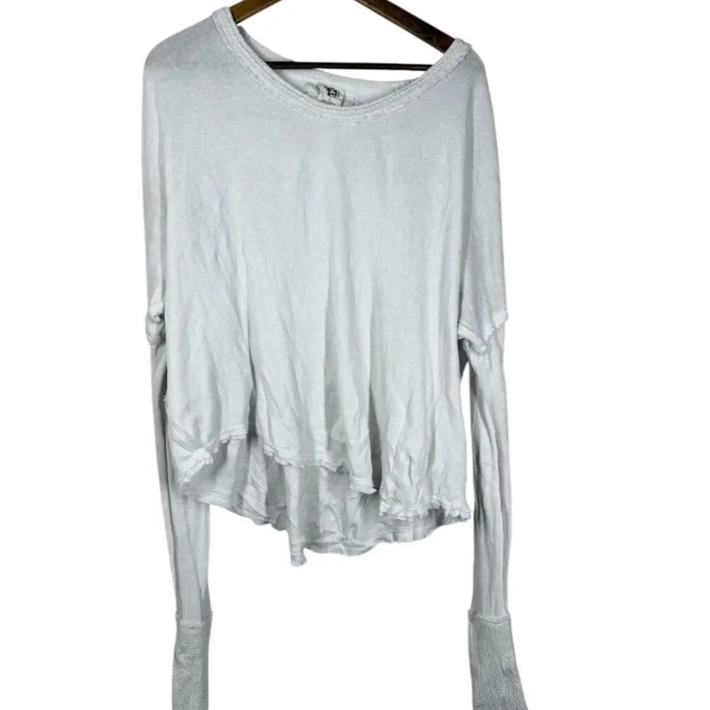 Free People Womens White Waffle Knit Thermal Sz M Oversized Boxy Dolman Basic